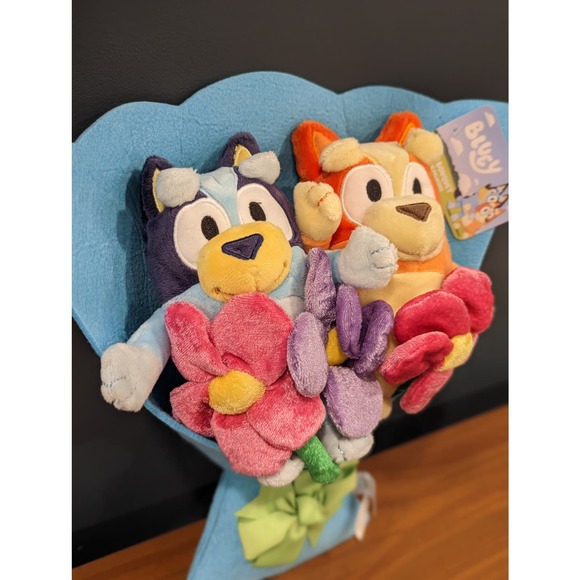Ruz Other - Bluey And Bingo Plush Valentine's Bouquet